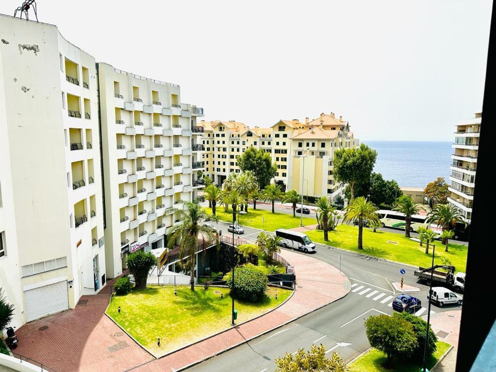 Smarts Apartment Da Ajuda Funchal  Luaran gambar